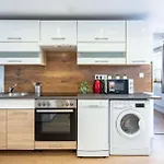Cityscape Budget Apartments Szoevetseg 4