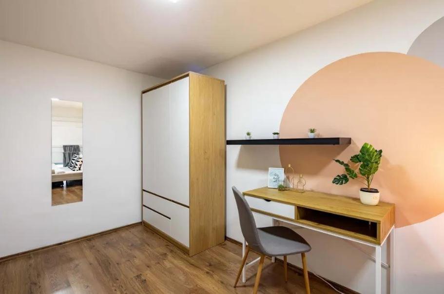 Cityscape Budget Szoevetseg 4 Apartment