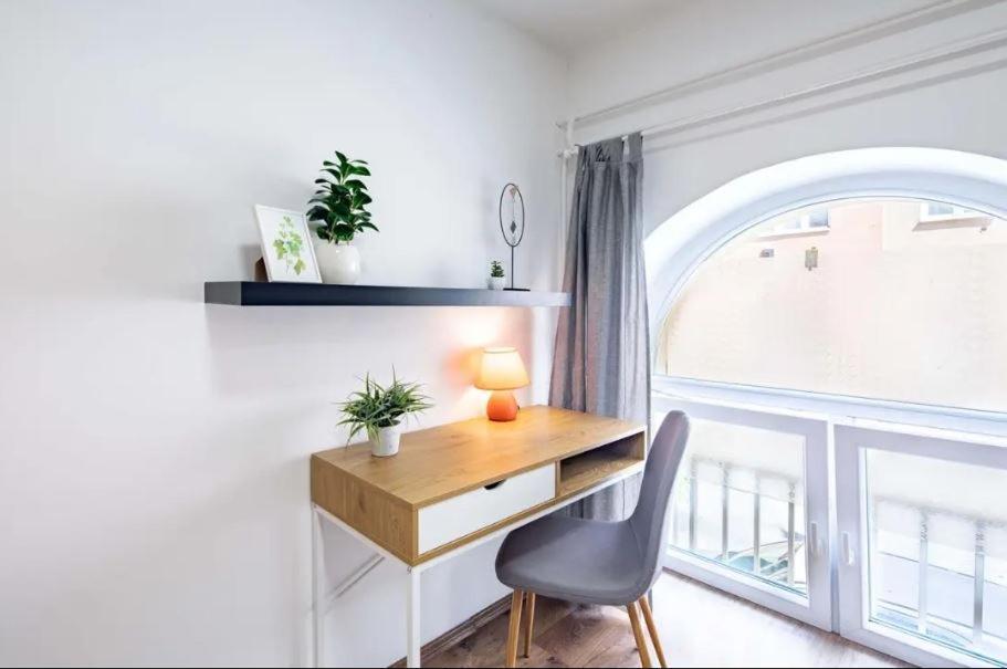 Apartment Cityscape Budget Szoevetseg 4